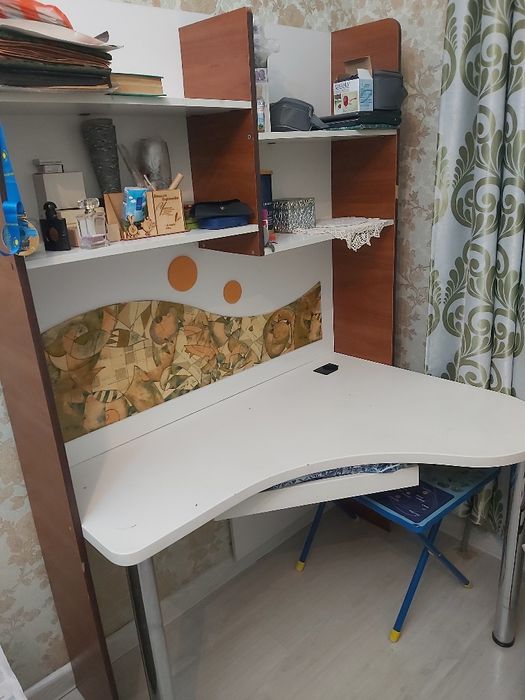 Продается уголок школьника