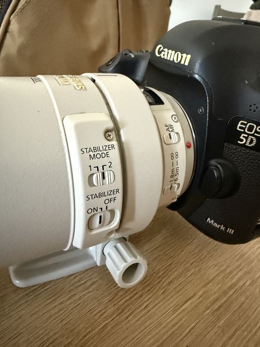 Canon 5D Mark iii + Canon 100-400 f4.5
