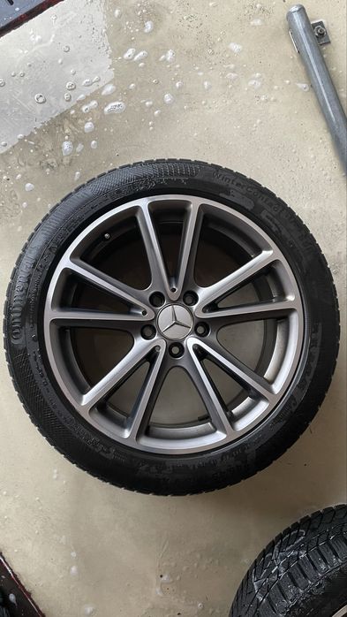 Оригинални джанти 18’ със зимни гуми за Мерцедес