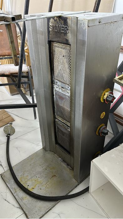 Газовый донер аппарат ( гриль для шоурмы )