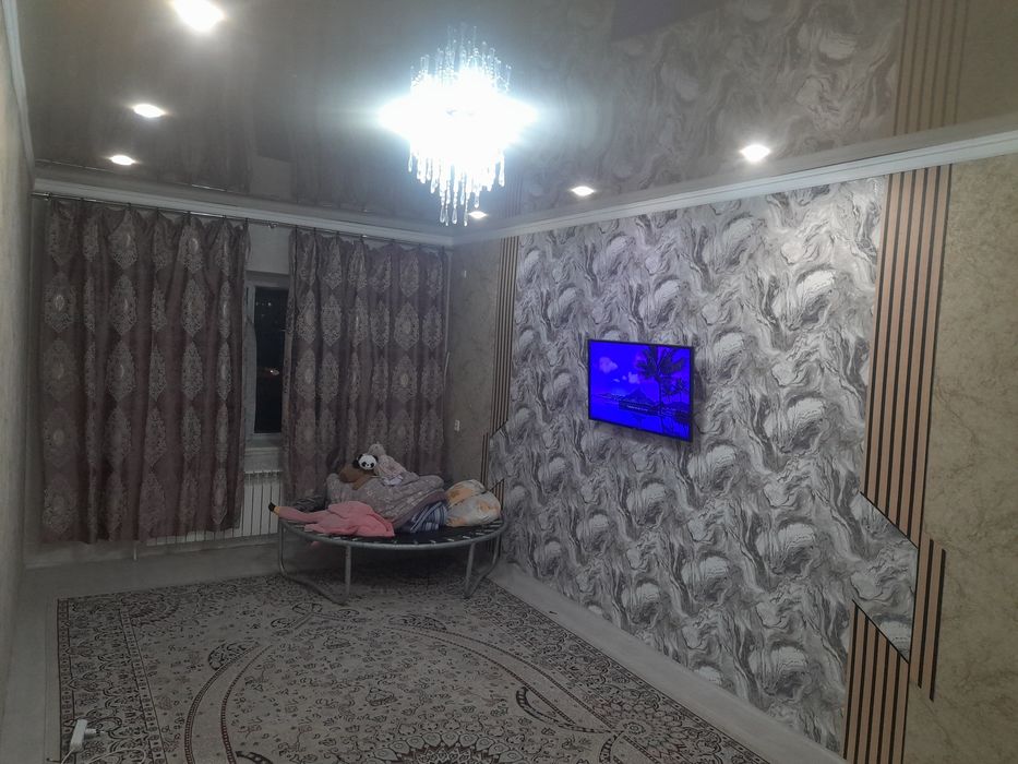 Сдам кв 93кв.  2-х. комн.