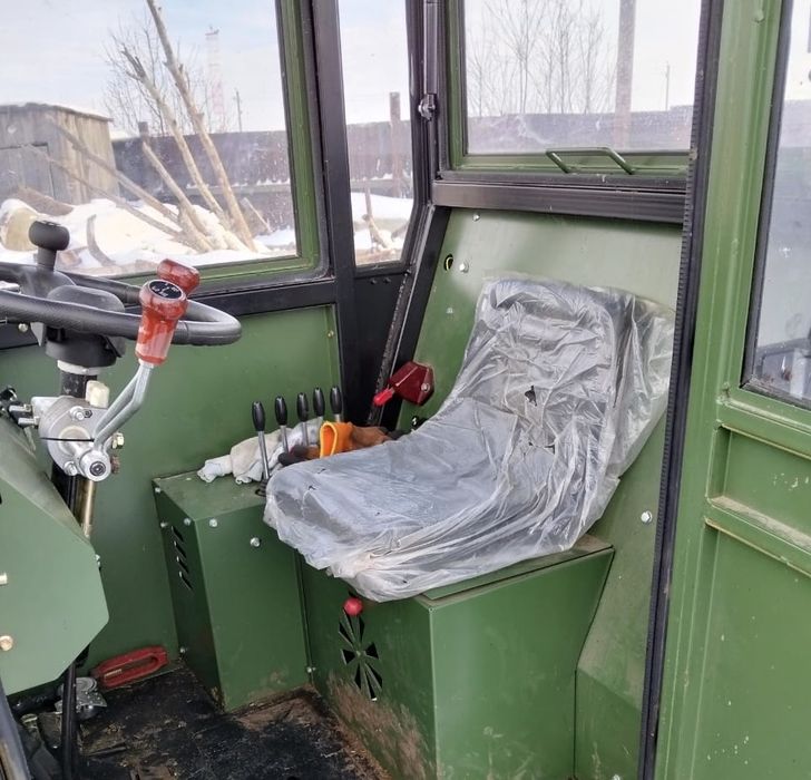 Продам фронтальный погрузчик