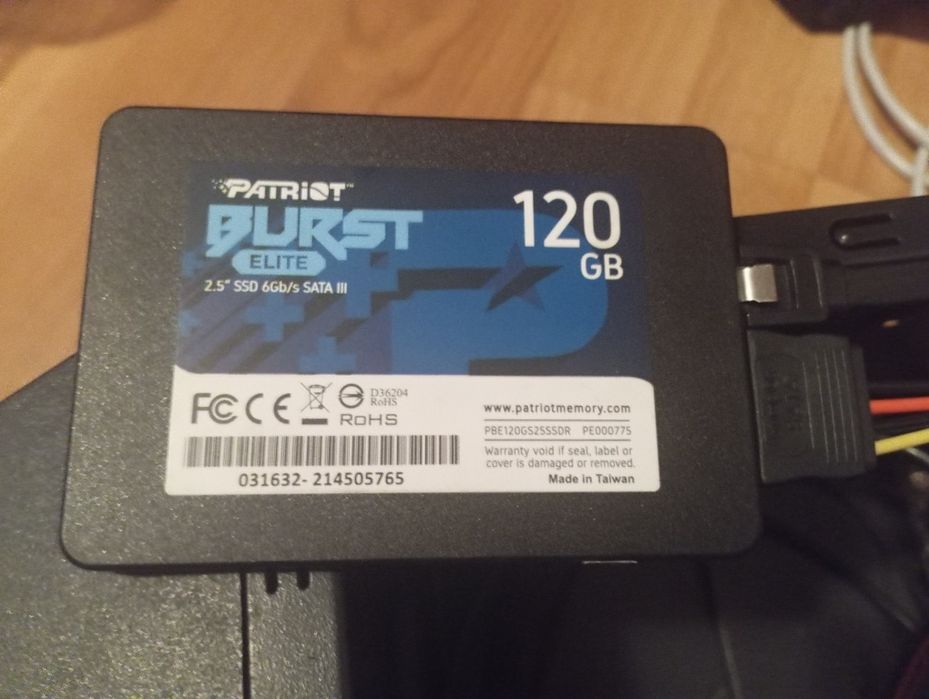 Продам ssd диск patriot burst elite