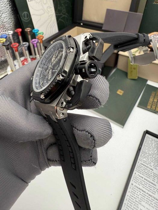audemars piguet royal oak offshore survivor