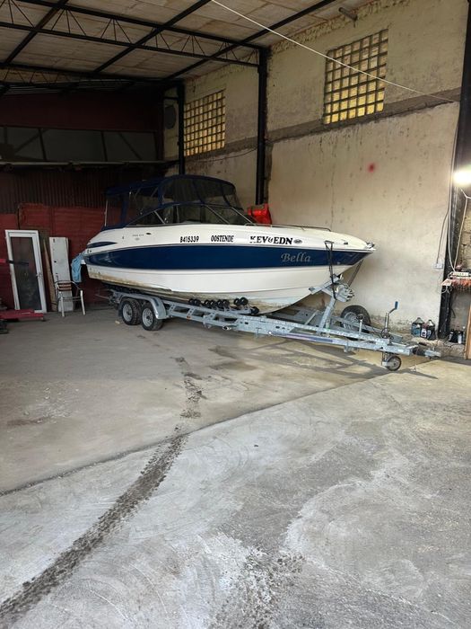 Vand barca Maxum 2400 sc3