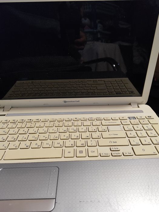 Ноутбук на запчасти