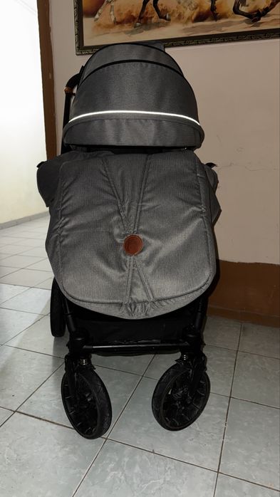 Продам коляскууууу