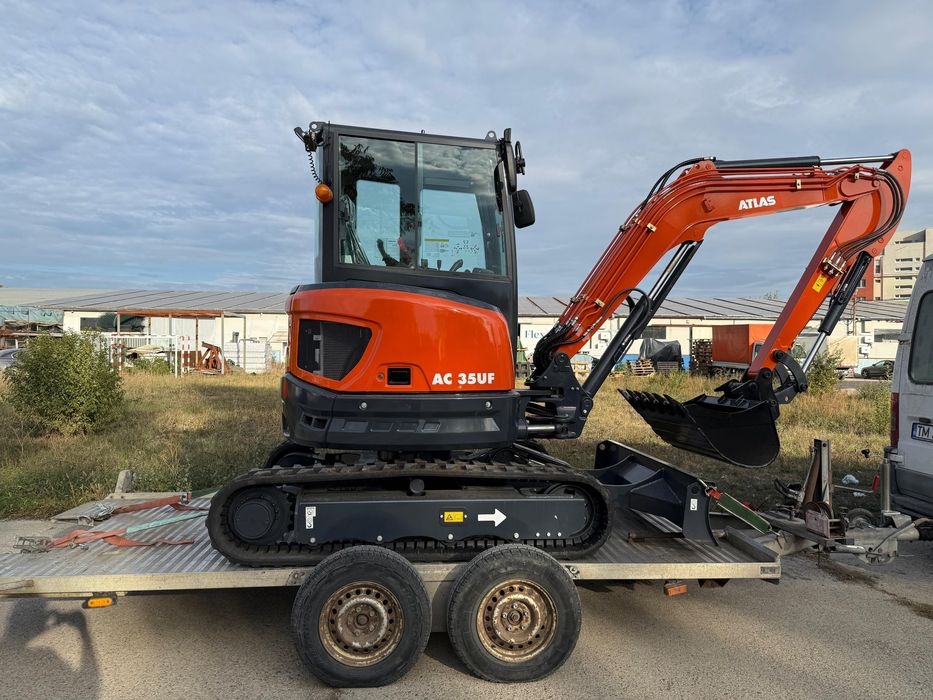 Prestări servicii miniexcavator