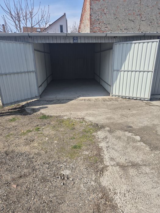 Inchiriez garaj zonă centrală str Cuza Vodă nr 36