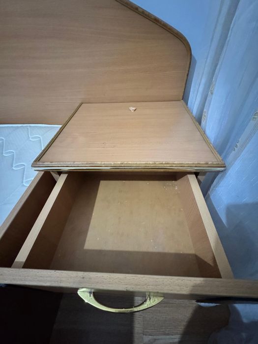 Кровать двуспальная