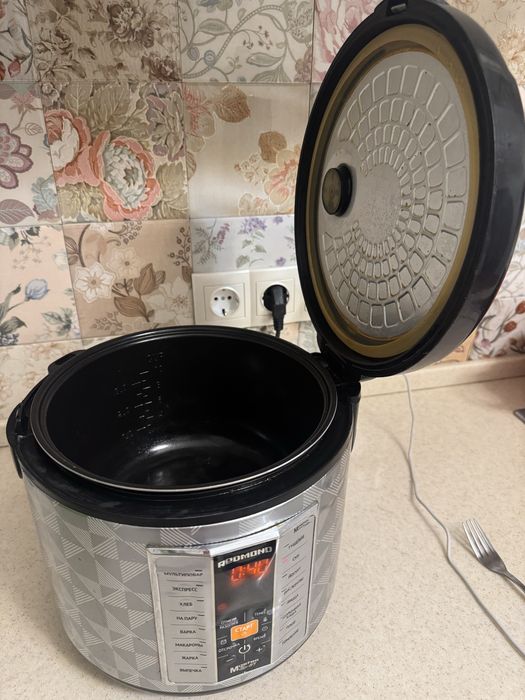 Мультиварка Redmond, бу