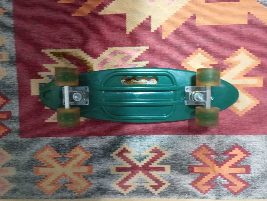 Пинеборт/Скейт доска