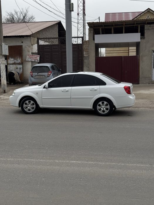 lacetti 2013 ,3 pazitsa ohirgi chiqanlari arenda vikup halol nasya