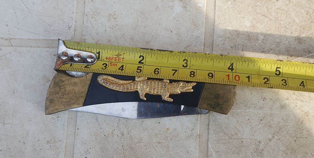 Briceag Crocodile colectie