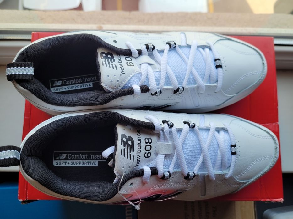 New Balance 608 v 5