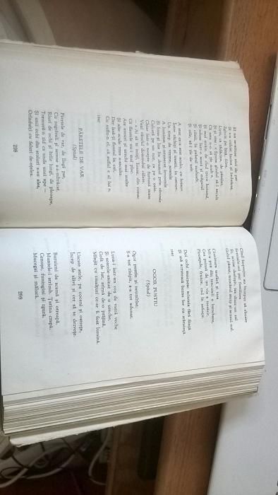 Carti vechi Eminescu, Arghezi, Sadoveanu