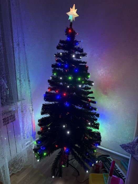 Елка искуственная