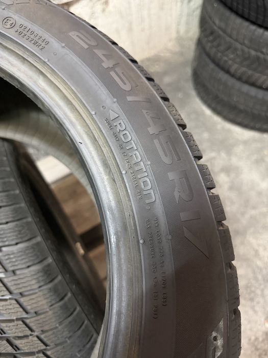 245/45/17 НОВИ Nokian 2бр дот21