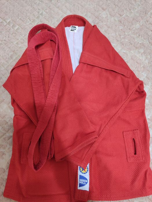 Продам кимано для самбо