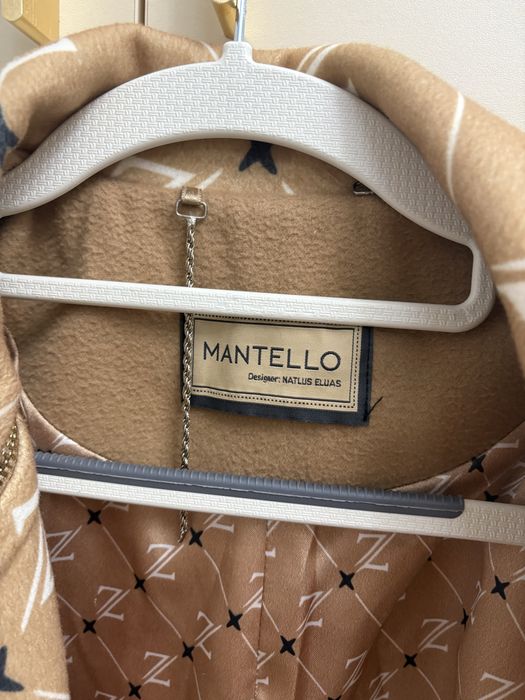 Продам пальто карамельный