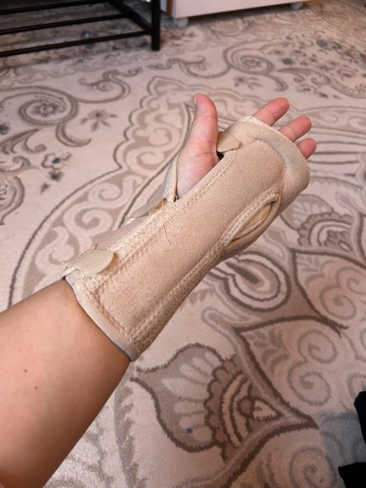 бандаж для рук универсальный