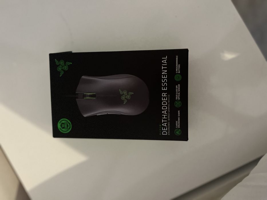 Мишка черна на razer