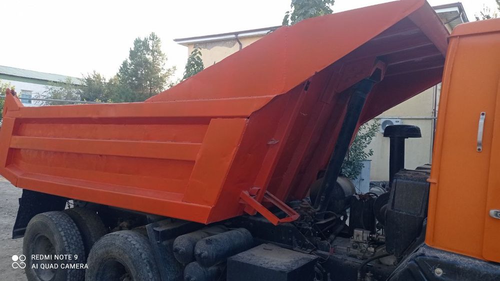 Kamazni borti sotiladi