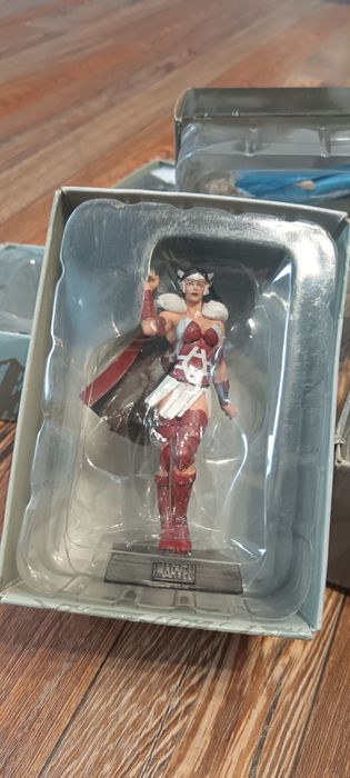 Figurine Marvel si game of thrones
