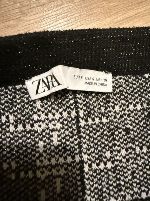 Пола Букле на Заря