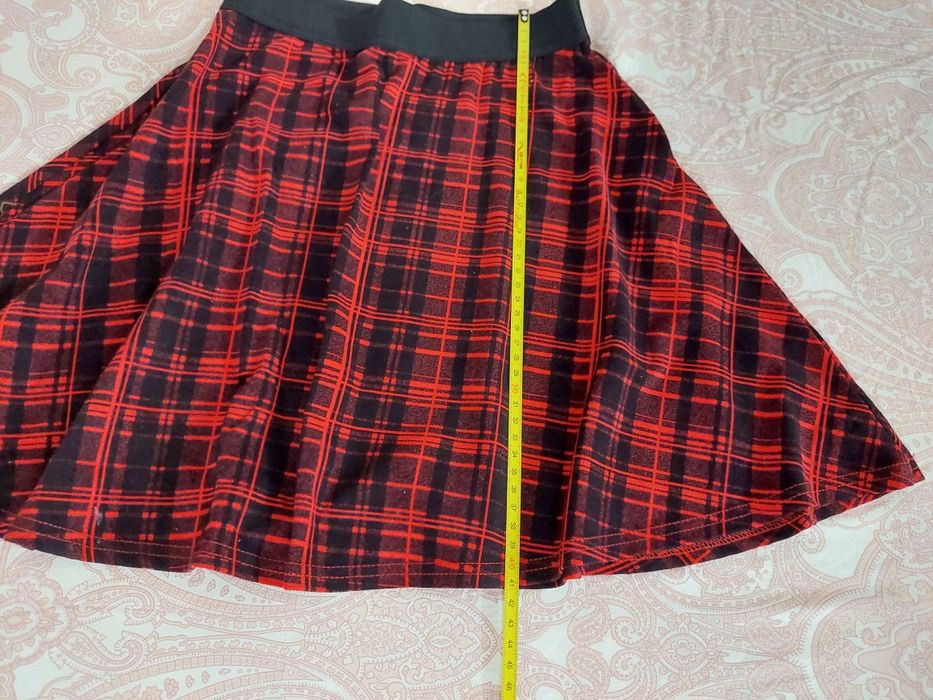 Set fusta și bluză tip ie, fata 10-12 ani