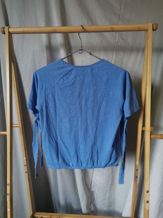 bluza albastra de primavara