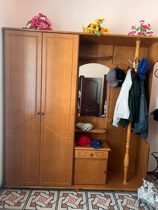 Шкаф прихожей 70000