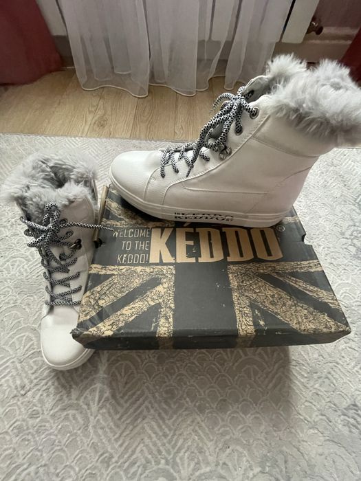 Кроссовки KEDDO с мехом Новые