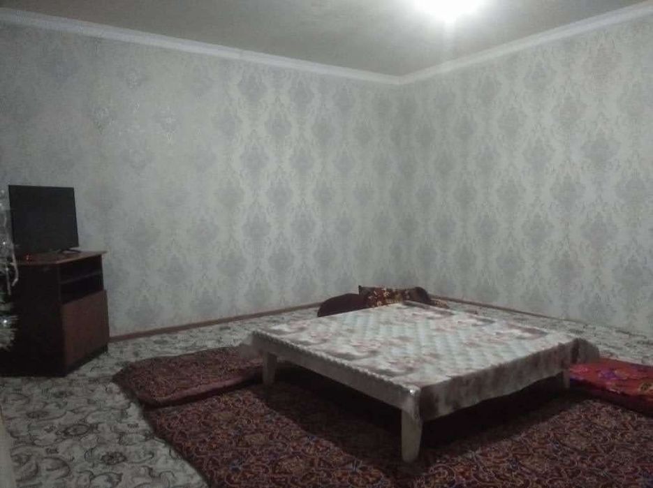 6900$ Участка сотилади 10 сотихли, 5 хонали уйи билан  (1 сотих нархи