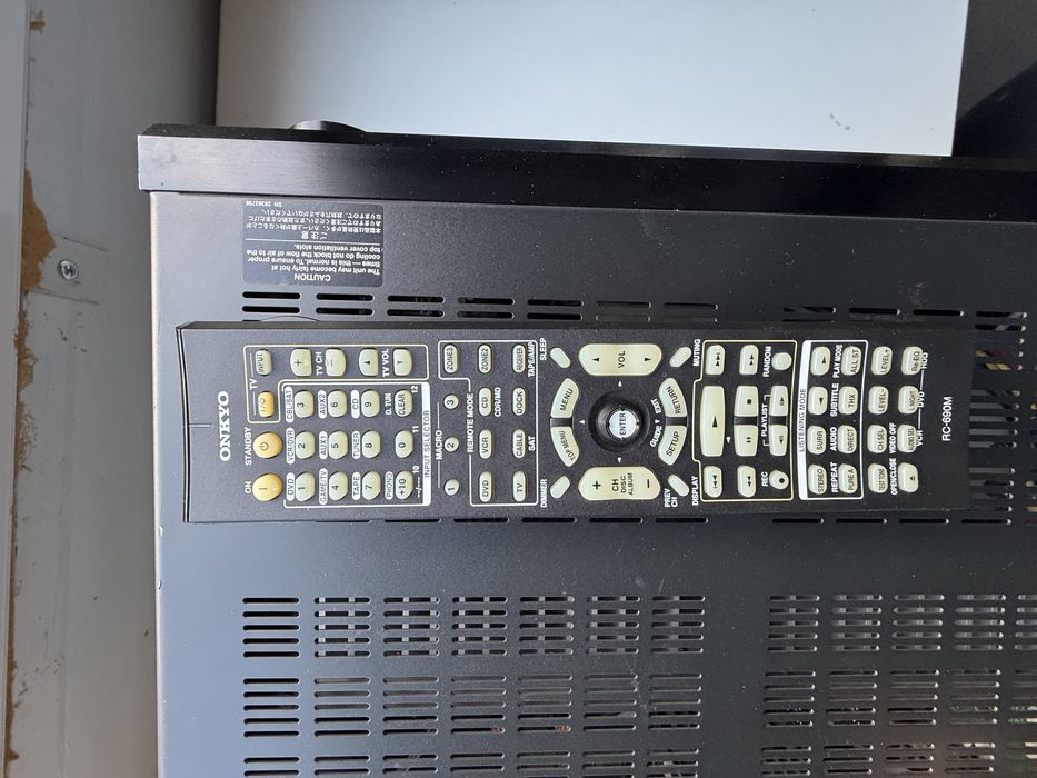 Усилвател Onkyo tx-sr805