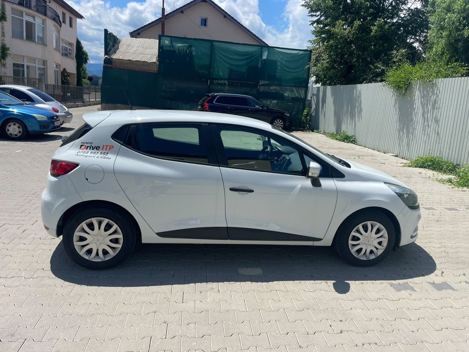 Inchiriere masina bolt/uber