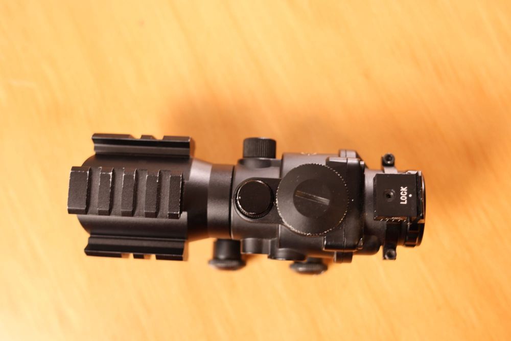 Прицел  Theta Optics, 4 x 32