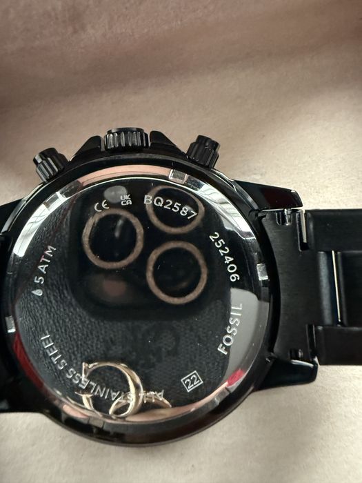 Ceas  barbati fossil