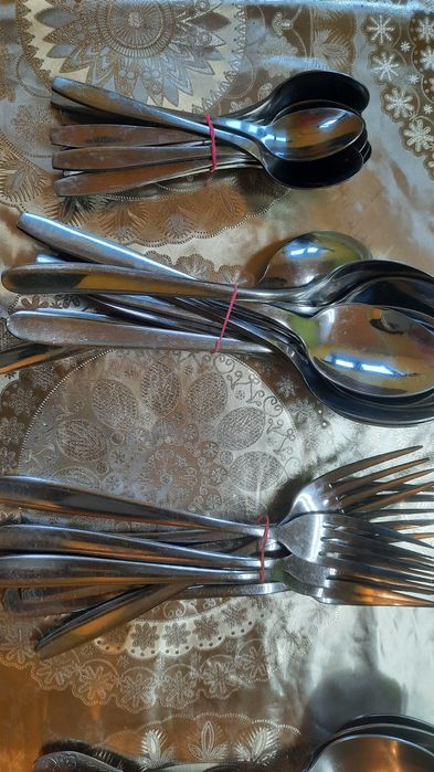 Алюминиевые ложки продам новые.