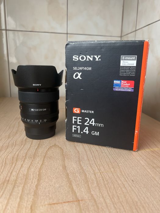 Sony FE 24mm f/1.4 GM
