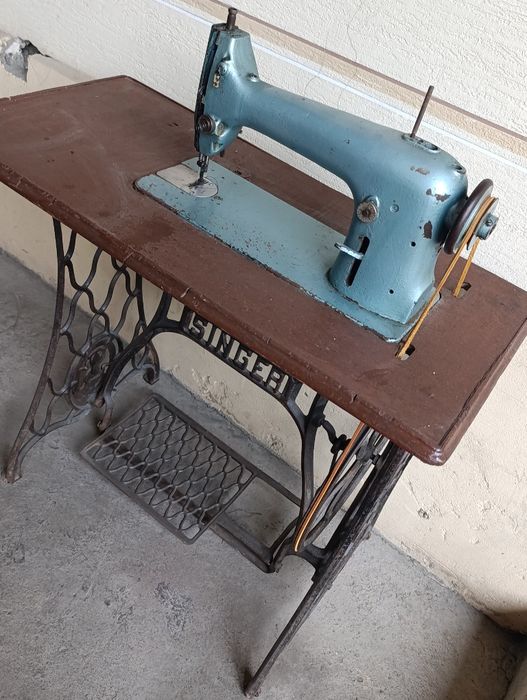 22 тикув машина сотилади