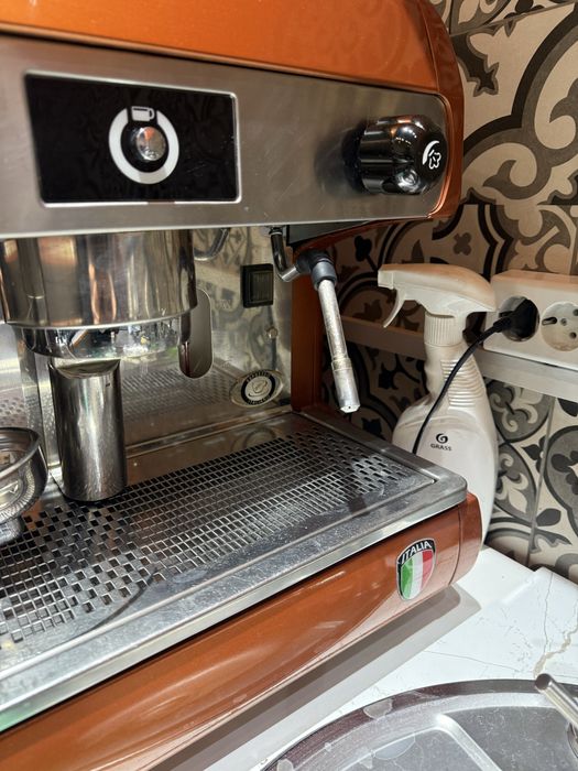 Кофемашина и кофемолка