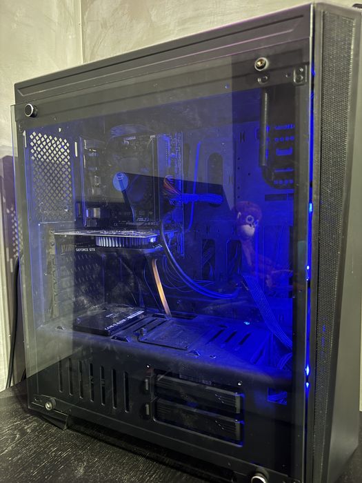 Геймърски компютър - i3-9100f + 1650 4 GB