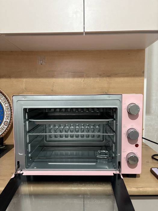 продается Духовка! Новая