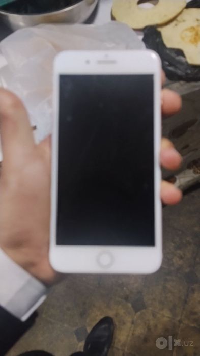 Iphone 8 plus sotiladi