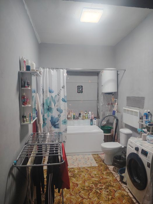 Продаю полдома кирзавод