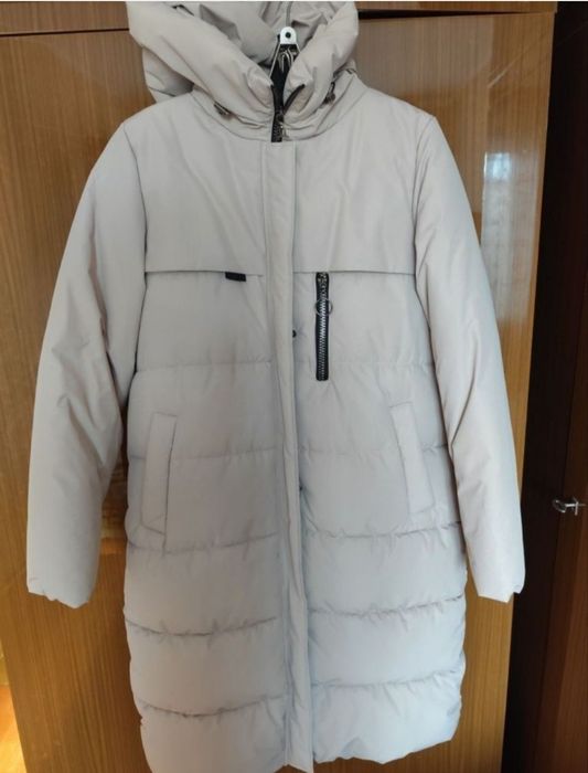Пуховик продам зима