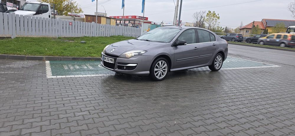 Renault Laguna 3 (bose)