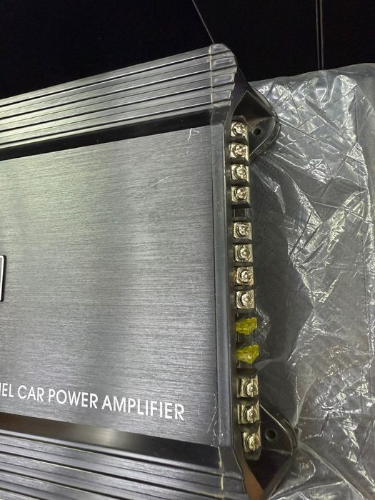 Продаю сабвуфер с усилителем