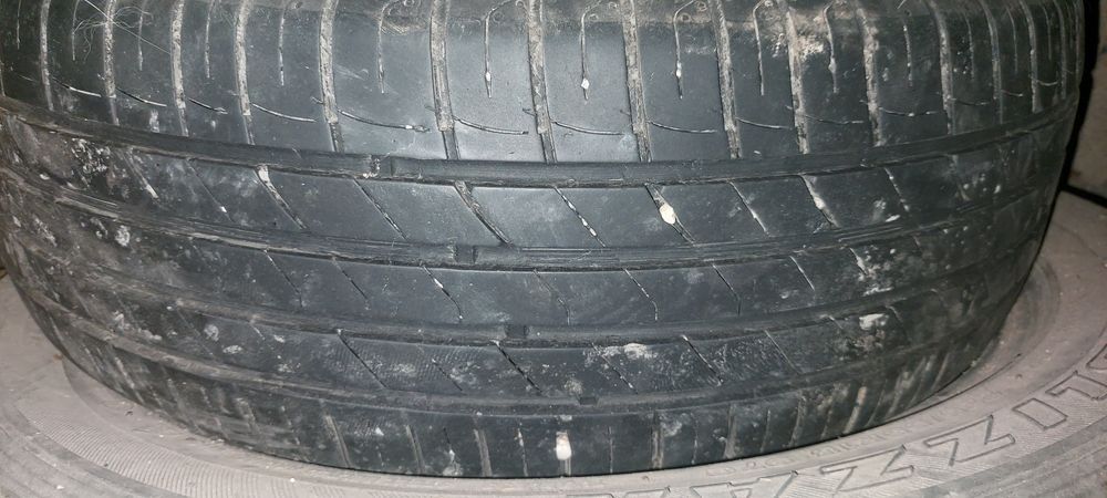 Продам камплект ризины 185 55 R15